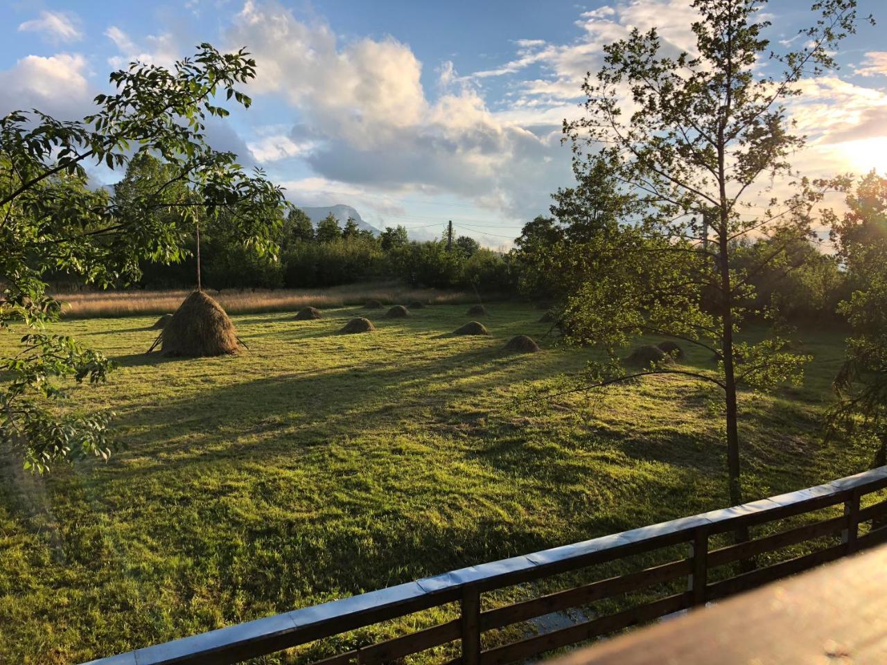 Soare-N Maramures Budeşti Exteriör bild